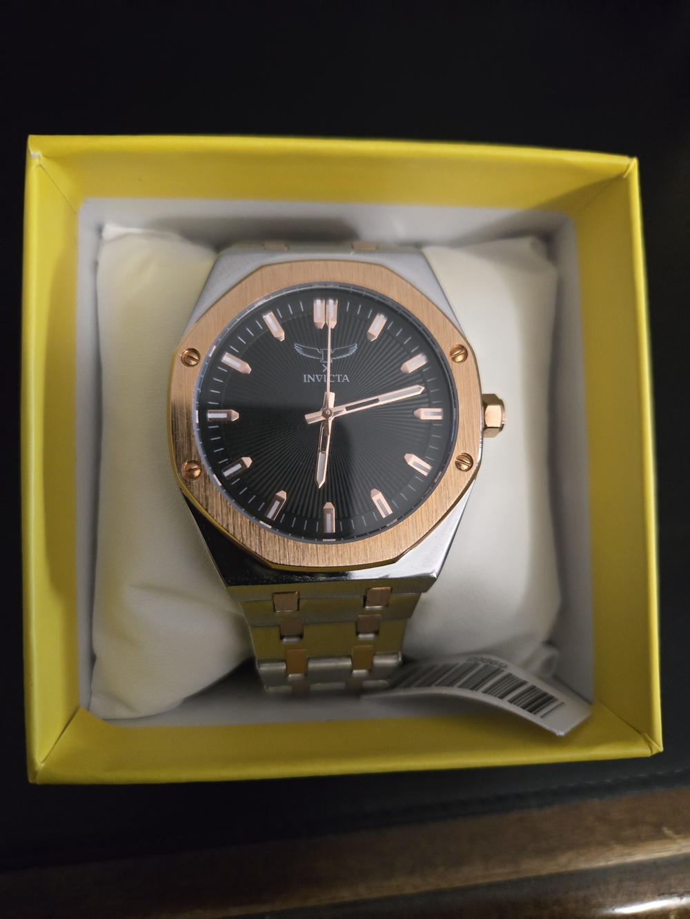 Invicta Men's Two-Tone Silver and Rose Gold Black Dial Watch